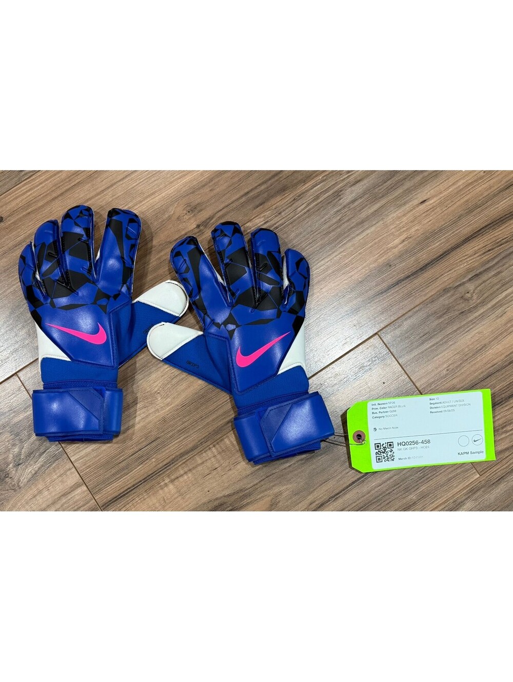 Nike Vapor Grip 3 Goalkeeper Gloves -Size 10